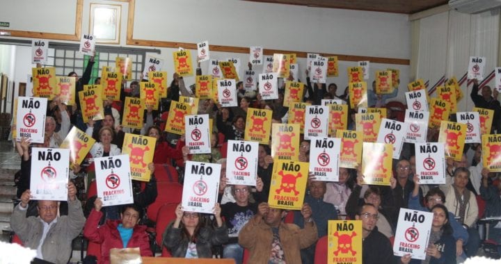 Cáritas Paraná faz nova ofensiva contra o FRACKING em Umuarama e cidades da região Cáritas Paraná faz nova ofensiva contra o FRACKING em Umuarama e cidades da região