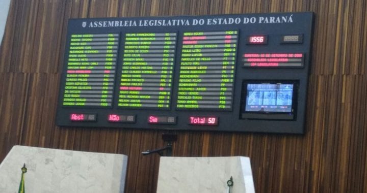 Assembleia Legislativa dá primeiro passo para proibir o FRACKING no Paraná Assembleia Legislativa dá primeiro passo para proibir o FRACKING no Paraná