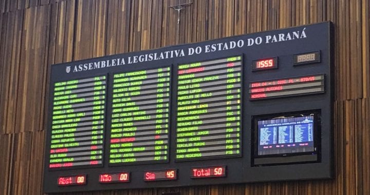 Em decisão inédita, deputados do Paraná proíbem operações de FRACKING Em decisão inédita, deputados do Paraná proíbem operações de FRACKING