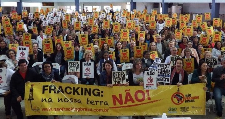 Fracking bate à porta Fracking bate à porta