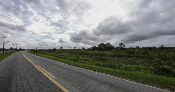 TRF mantém veto à construção de rodovia que ligaria BR 277 a Morretes e Antonina TRF mantém veto à construção de rodovia que ligaria BR 277 a Morretes e Antonina