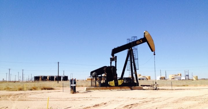 Novo estudo mostra que exploração de gás por fracking pode aumentar o risco de bebês com baixo peso Novo estudo mostra que exploração de gás por fracking pode aumentar o risco de bebês com baixo peso