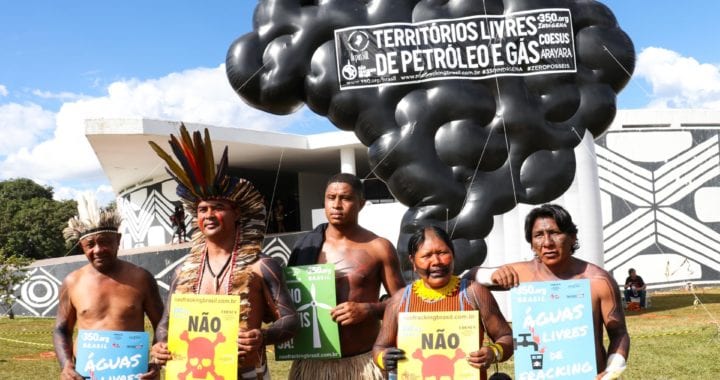 Acampamento Terra Livre 2018 reúne mais de 3 mil indígenas em Brasília Acampamento Terra Livre 2018 reúne mais de 3 mil indígenas em Brasília