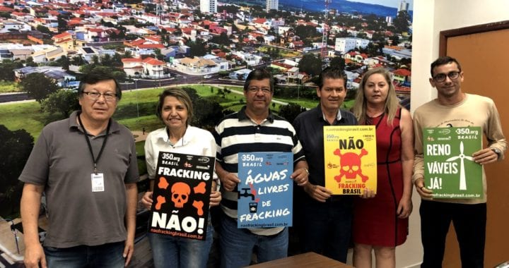 Campanha Não Fracking Brasil expande conscientização de agentes públicos no Mato Grosso do Sul e Goiás Campanha Não Fracking Brasil expande conscientização de agentes públicos no Mato Grosso do Sul e Goiás